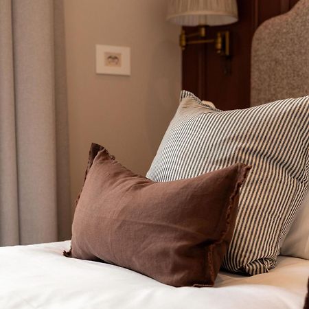 Moment George IV Bridge Hotel Edinburgh Bagian luar foto