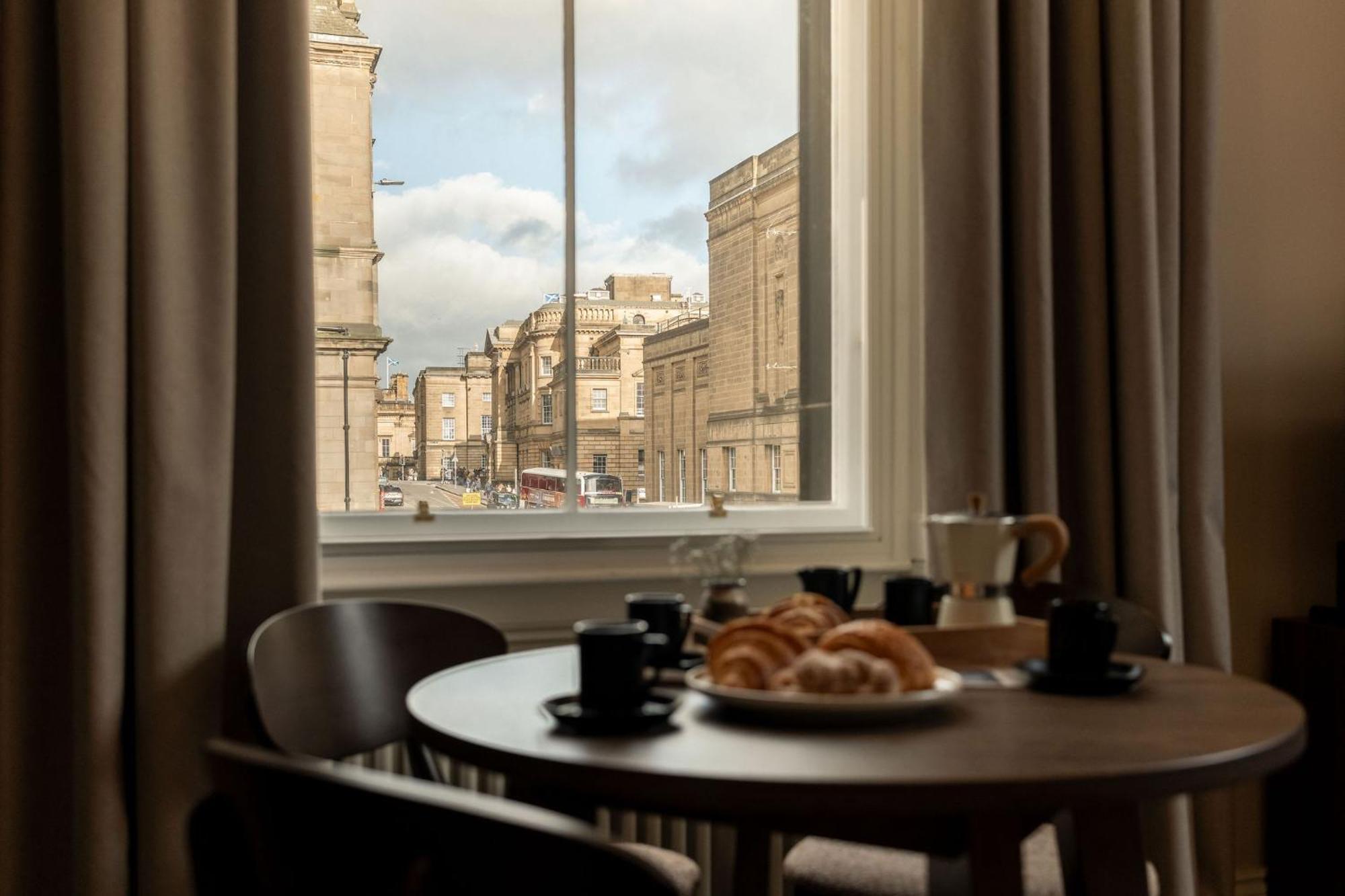Moment George IV Bridge Hotel Edinburgh Bagian luar foto