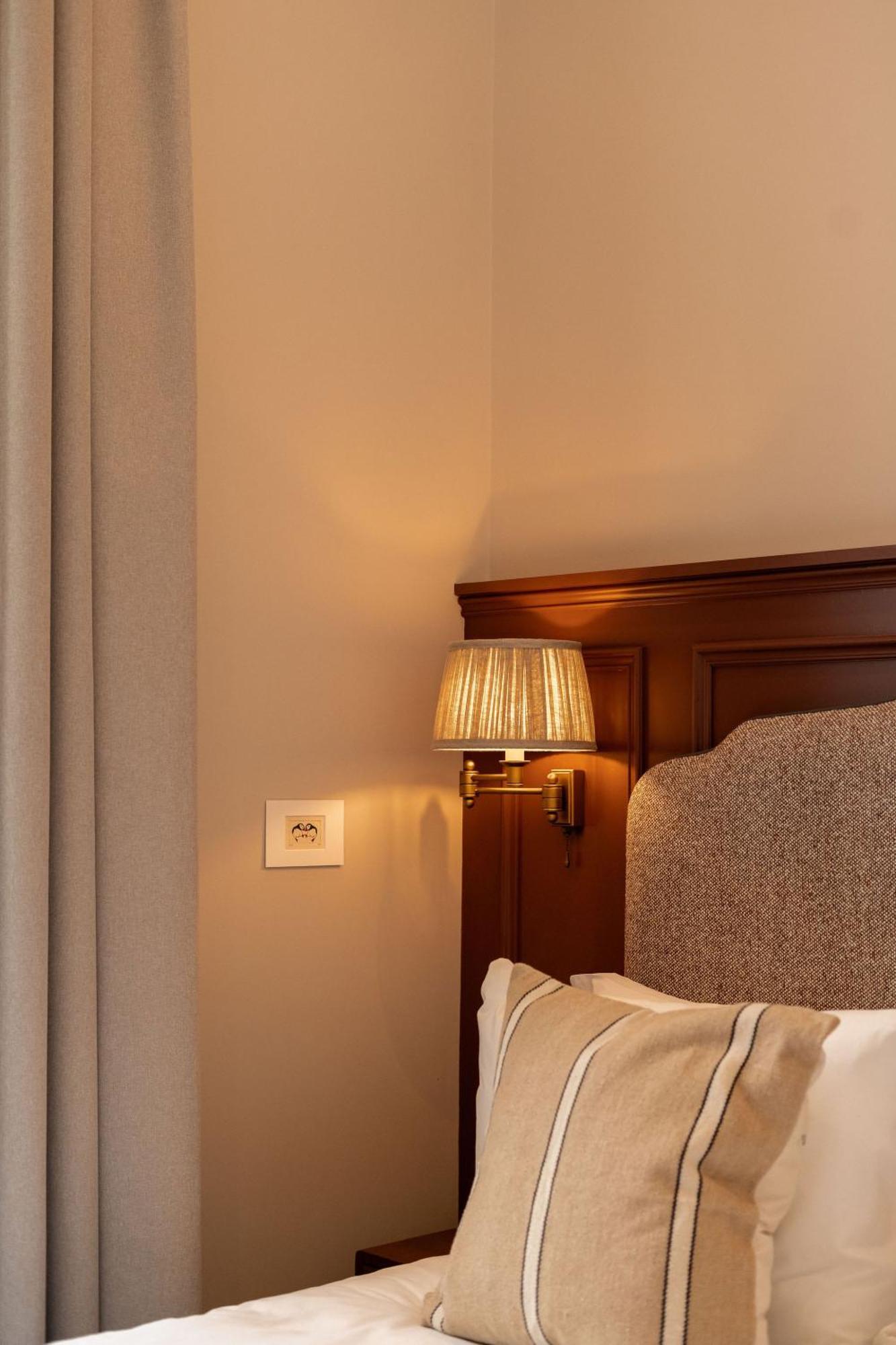 Moment George IV Bridge Hotel Edinburgh Bagian luar foto
